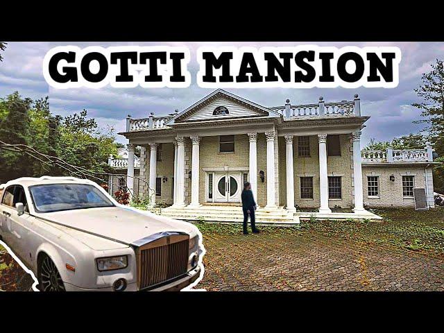 MAFIA BOSS JOHN GOTTI'S ABANDONED MANSION (FOUND SECRET ROOM & CARS)