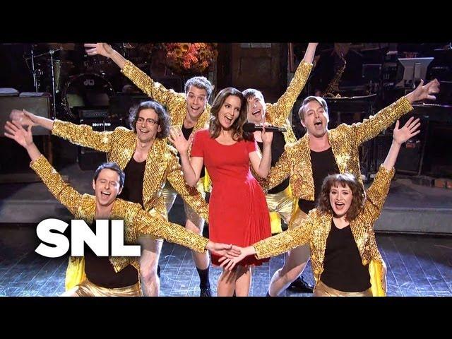 Monologue: Tina Fey Embarrasses the New Cast Members - SNL