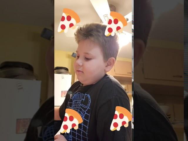 Ethan special pizza cooking show