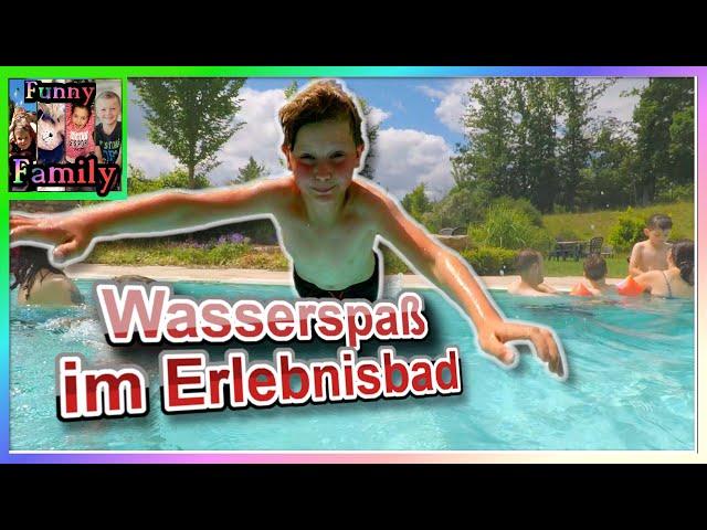 Wasserspaß mit Wasserrutschen im Aqua Mundo Erlebnisbad  Funny Family