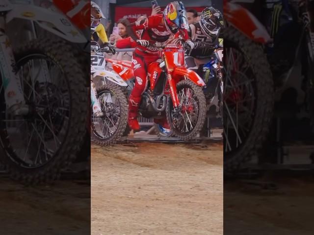 How to pull a Holeshot in Supercross 