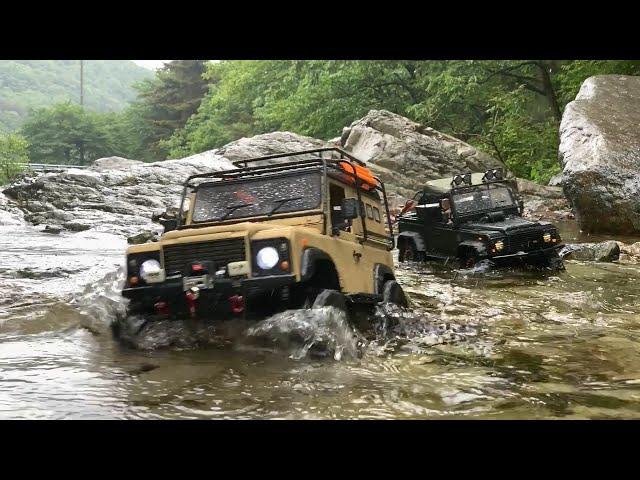 RC car : TRX4 Defender D110 Pick-up & Xtra Speed D90(Rainy Day driving :-D).