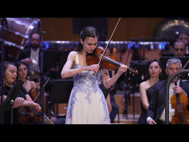 Tchaikovsky: Violin Concerto in D major - Diana Adamyan / Sergey Smbatyan / Armenian State Symphony