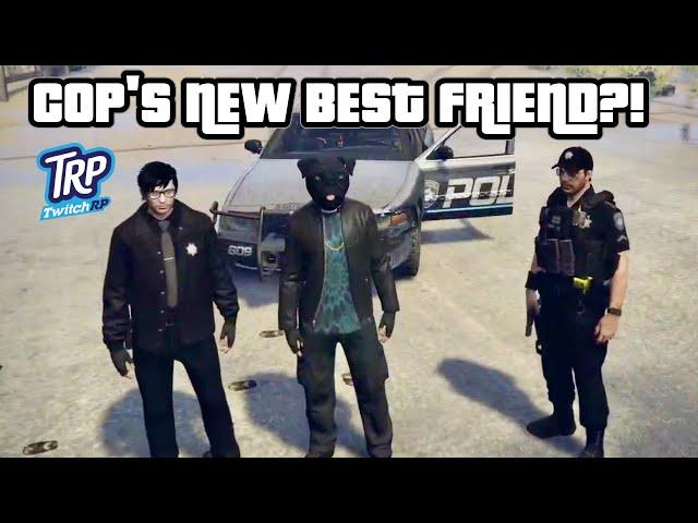 CRIMINAL BEFRIENDS THE COPS WHILE ROBBING STORE! - GTA 5 Roleplay | TwitchRP