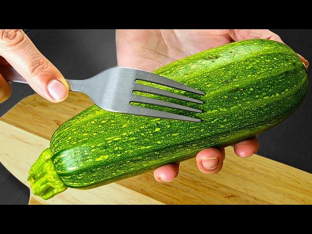 I'm not frying zucchini anymore! Incredibly delicious and simple recipe for zucchini for dinner.