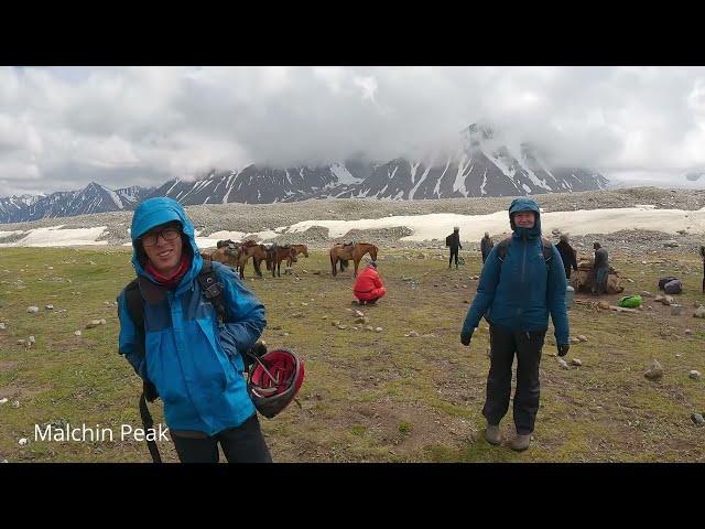 10 days Horse Trekking the Altai Mountains - Mongolia