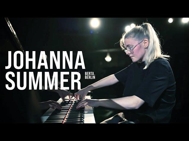 Johanna Summer - live @ Theater im Delphi | FILMED BY EAR