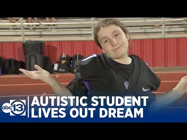 Fulshear HS student with autism lives out dream to be on football team