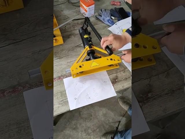 Hydraulic pipe bender high efficiency hardware tool #bender #shorts #youtubeshorts