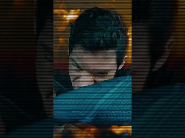 Why No One recognizes Clark is Superman?