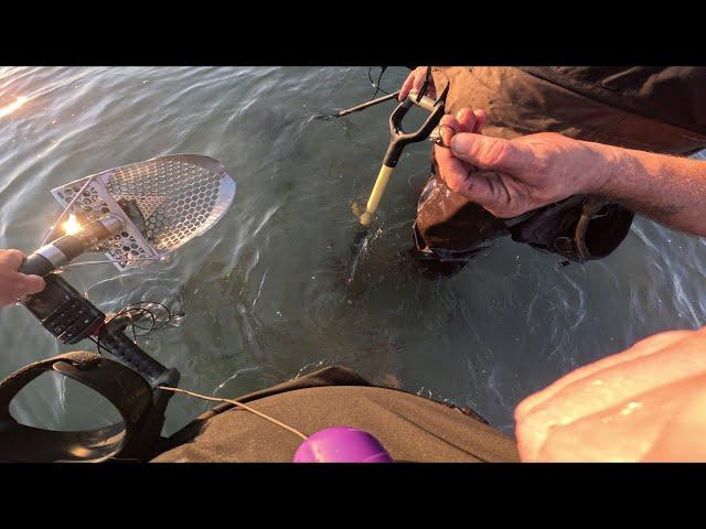 Beach Metal Detecting Old Rings and Antique Things