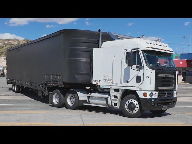 Freightliner Cabover spotted in Arizona, Peterbilt trucks | Rt 66 vehicle event | Truck Spotting USA