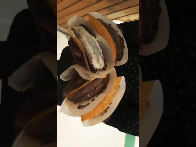 Waffle @vr Mall Current mode Which one is ur fav?? #shortvideo#cookwithvipz #youtubeshorts#foodie