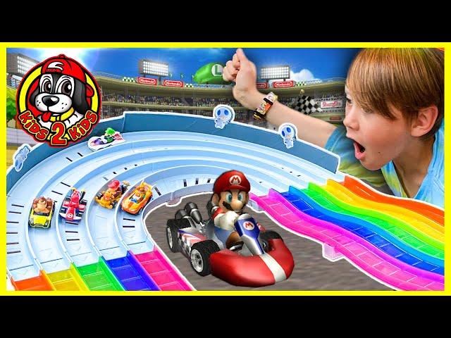 Hot Wheels MARIO KART Rainbow Road Raceway FISHTANK FALL RACE