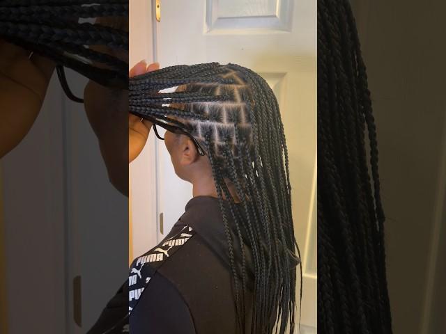 Smedium Knotless Braids. #haircare #knotlessbraids #transitioninghair #mothersday #selfcare