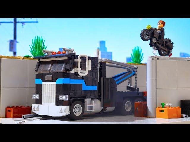 LEGO Terminator 2 Tow truck Chase Diorama MOC