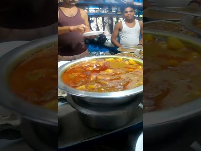 Kolkata famous Street Foods #shorts #streetfood #viral #trending #indianstreetfood #youtubeshorts