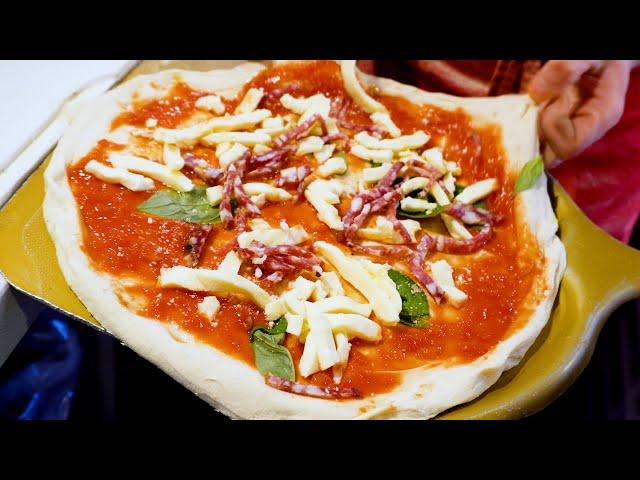 London’s Most Iconic Pizza is Made in a Converted Truck | Claudia Romeo