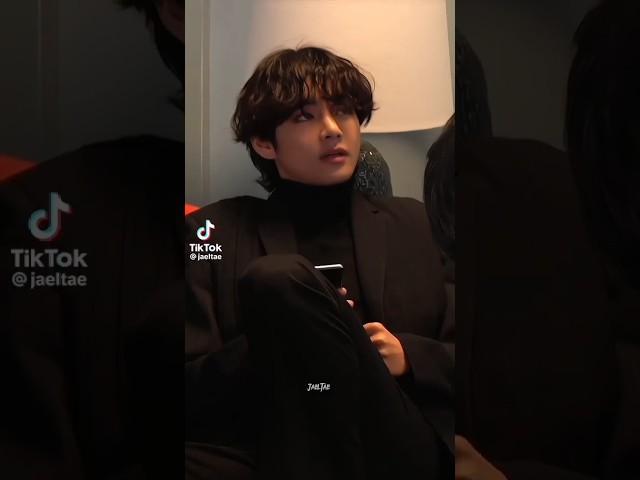 the way he look at... #mafia #V #bts #taekook #fypシ゚viral