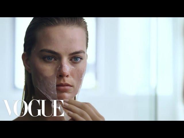 Margot Robbie’s Beauty Routine Is Psychotically Perfect | Vogue