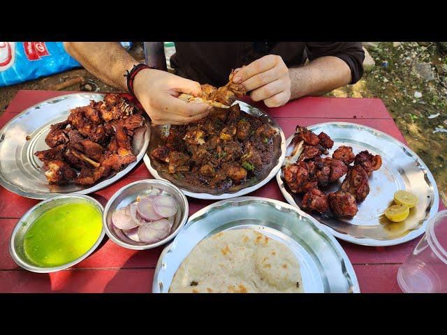 Laakha Bhai Ka Chicken Pakoda Aur Chicken Masala | Chib Chicken Corner Kot Bhalwal Road | jammu food