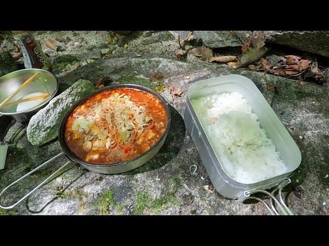 雨乞滝で滝飯