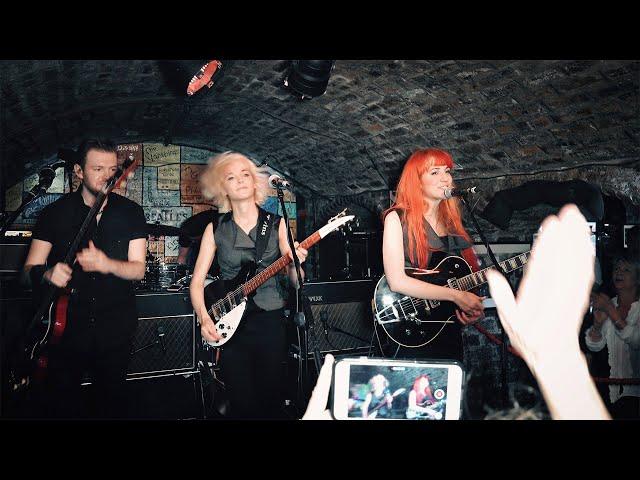 Revolution - MonaLisa Twins (The Beatles Cover) // Live at the Cavern Club