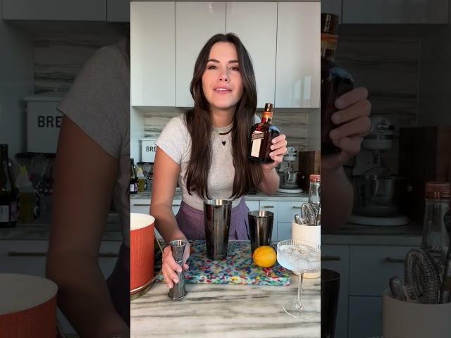 How to Make a Cosmopolitan 