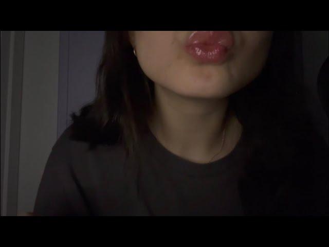 ASMRGoodnight Kisses 