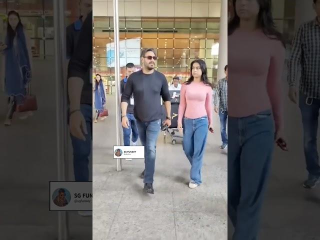 Ajay_Devgun #ytshorts #viralshort #trendingshorts #spotted #shortsfeed #ajaydevgan