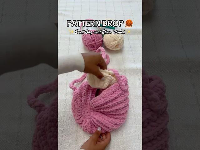 CROCHETED SHELL BAG AND CLAM WALLET DROP  #crochetcommunity #crochetpatterns #crochet