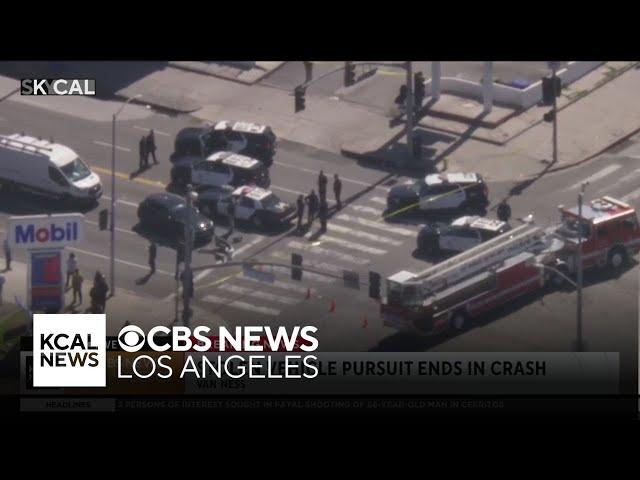 Pursuit ends in crash, closing the Crenshaw Boulevard and Florence Avenue intersection