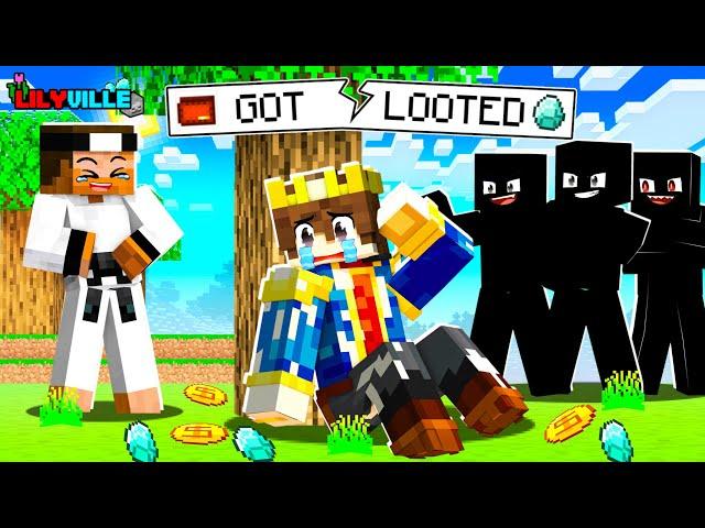 I GOT LOOTED IN MINECRAFT | LILYVILLE SMP