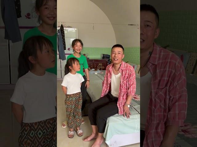 求生欲满满，人贵在有自知之明。太有悟性了，真想知道自己抽自己是什么感觉。