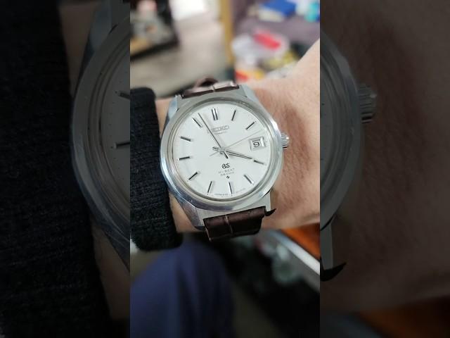 grand seiko GS 6145/8000 đẹp sắc nét giá liên hệ: 0915184140 (zalo).