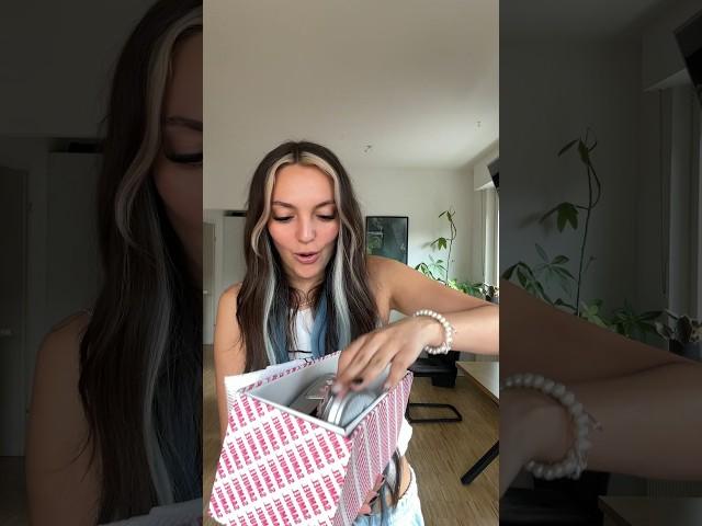 DAS schenken dir INFLUENCER!! | Geschenke auspacken pt 1 #katisgeburtstag