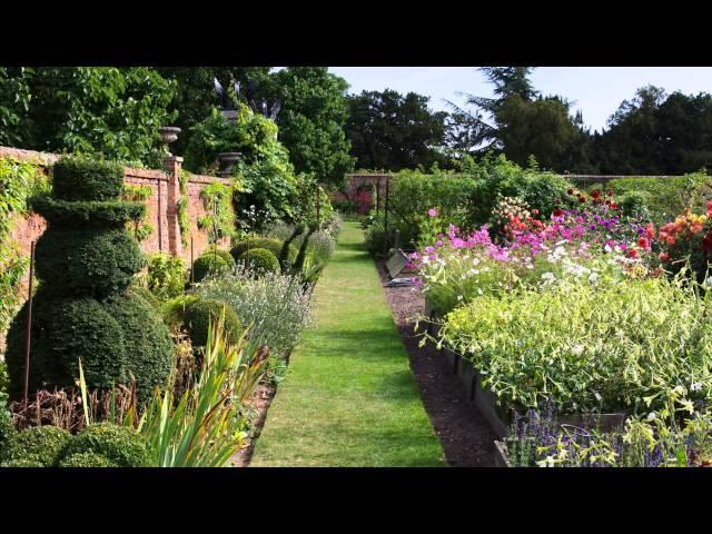 Helmingham Hall Gardens