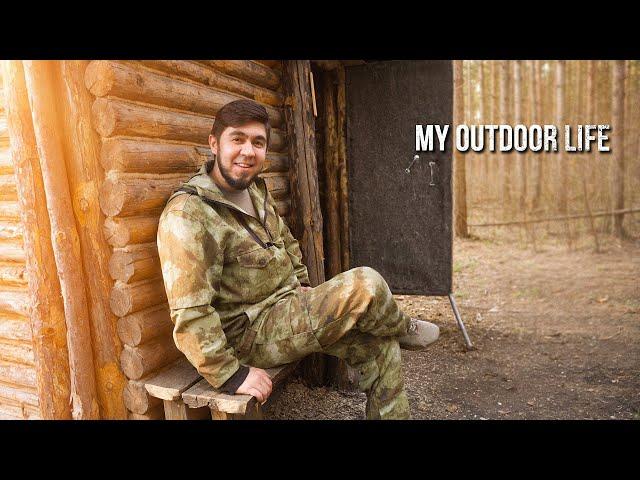 My outdoor life off the grid. I knocked together a bench from old boards. Cleaning up the area.