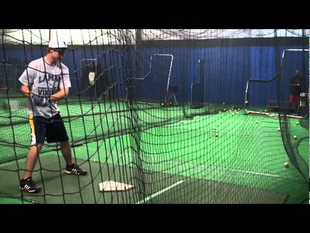 Bryan Benz tests out the new BADEN AXE bat, BBCOR Review