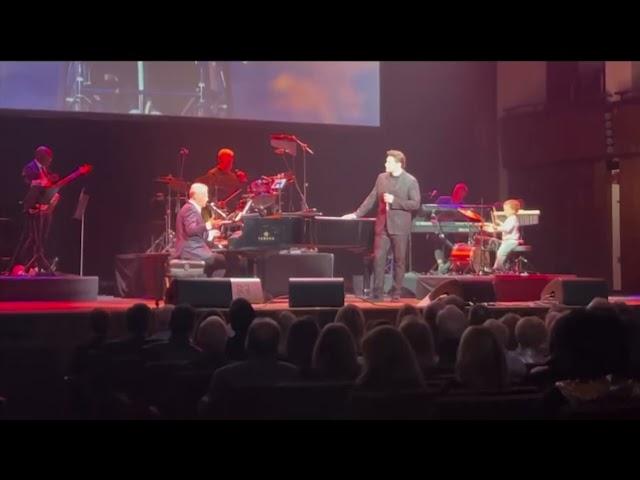 3 yr Rennie Foster debut at Kennedy Center w/parents David Foster & Kat McPhee