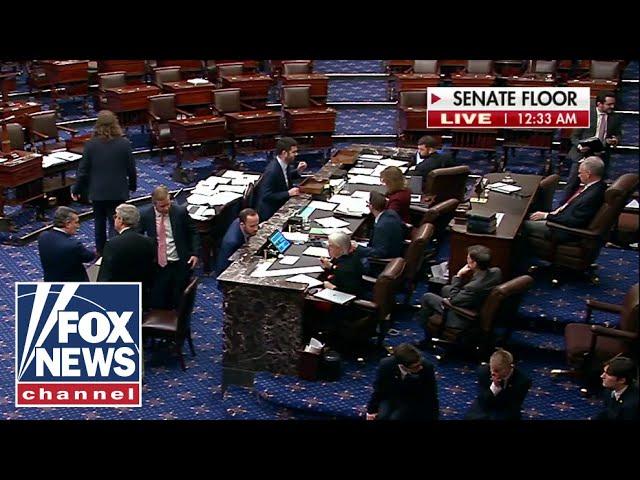 BREAKING: Senate passes spending bill, sending it to Biden's desk after brief shutdown