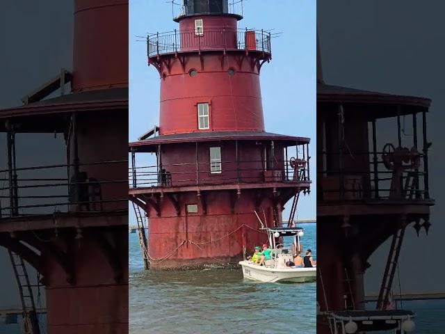 #MiddleGroundLighthouse #NewportNews #Virginia #Lighthouse #History #Maritime #Travel
