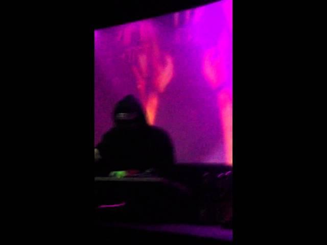 Unreleased UZ clip at SKULLY'S in Columbus 2.7.14