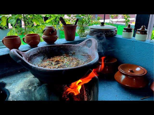 TRADITIONAL MUTTON BOTI RECIPE | Goat Intestine Gravy | Mutton Boti Gravy | Traditional Cooking