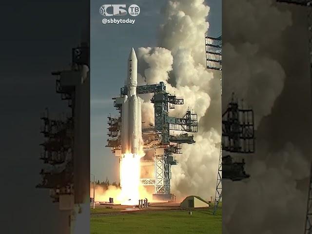 Маск облажался! Ракету SpaceX разорвало в клочья, а русская Ангара взлетела легко