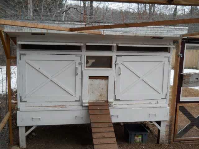 Robo Coop, automated poultry housing by toolcrafter802.com
