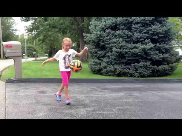 Soccer Bounce Juggling...WATCH THIS!