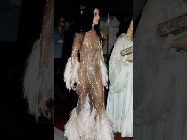 28-year-old Cher arrives at the 1st Met Gala (Nov 20, 1974)