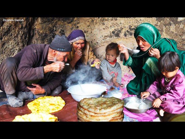 Old Lovers Living in a Cave for like 2000 Years Ago | Village life of Afghanistan