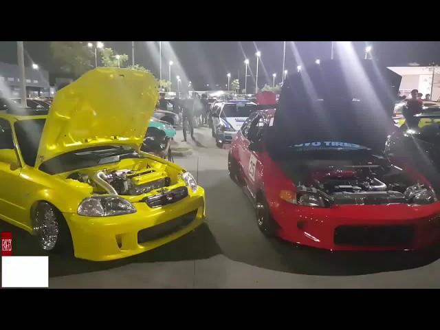 Honda Civic EG vs Honda Civic EK VTEC Engine Bay Chrome Clean Custom Modified